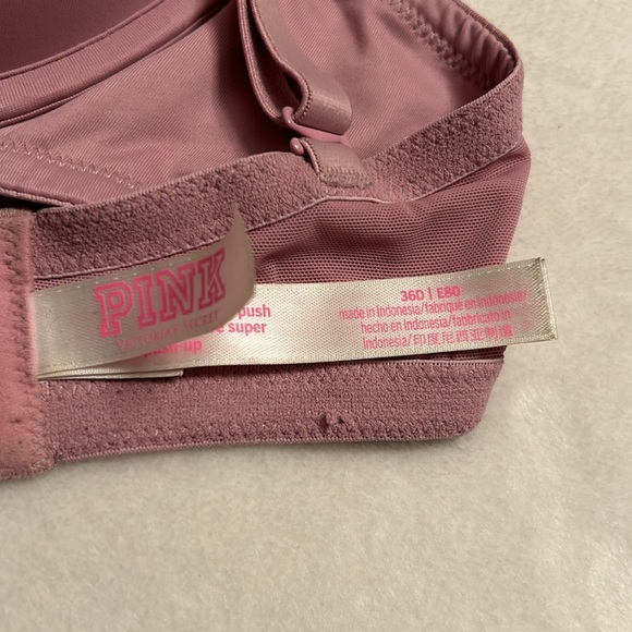 PINK Victorias Secret Push Up - Picture 3 of 4